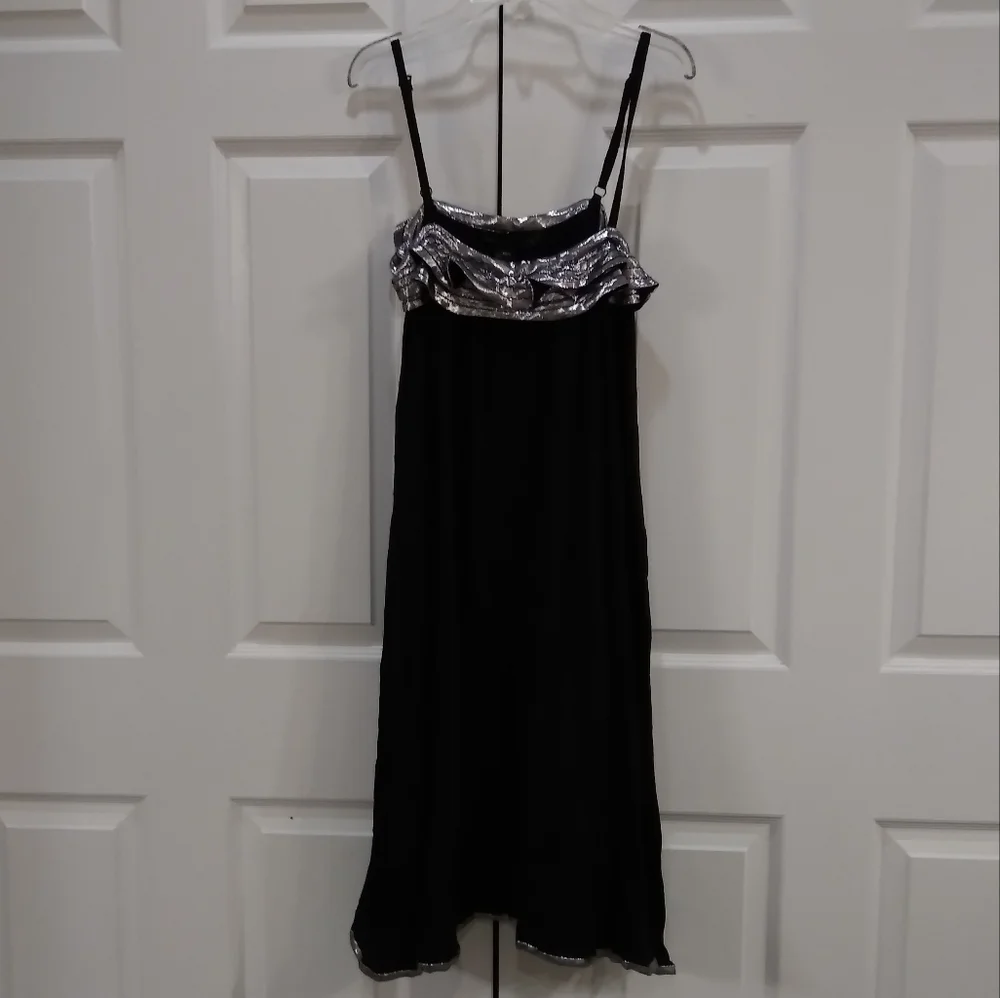 Marc by Marc Jacobs Black Slip Dress Metallic Silver Ruffle Trim Size XS / S